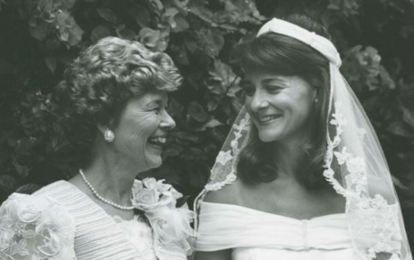 Elaine Agnes Amerland with daughter Melinda Gates.
